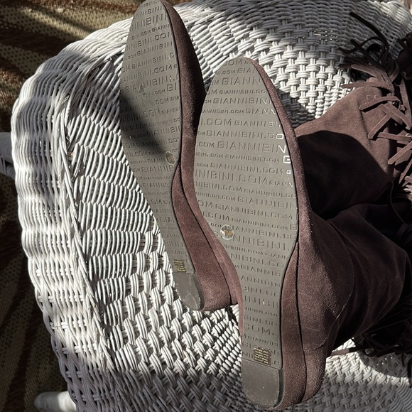 Gianni Bini fringed suede leather boots - Picture 3 of 5